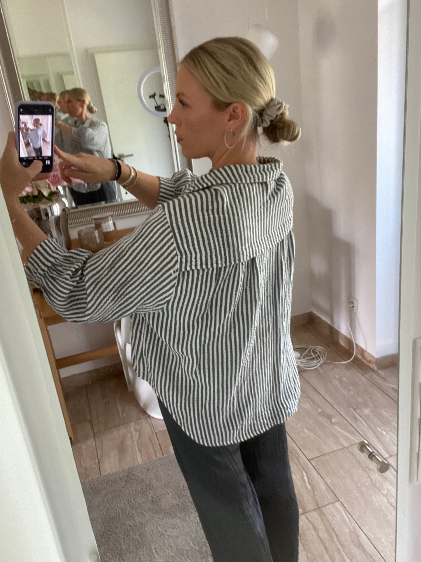 Musselinbluse „Stripe“ Weiß/Anthrazit