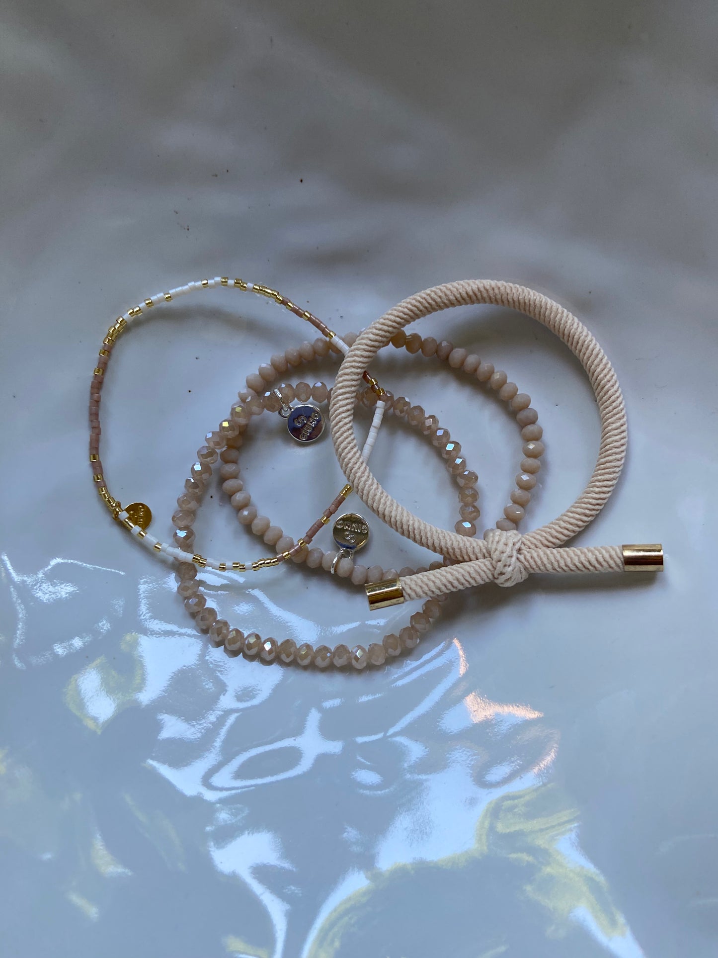 Armbandset „C4-beige“ mit Glasperlen